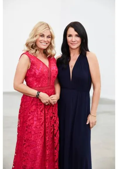 Pernilla Wahlgren och Sofia Wistam leder Mammagalan i Kanal 5 på mors dag den 27 maj. Foto: Magnus Ragnvid/Kanal 5