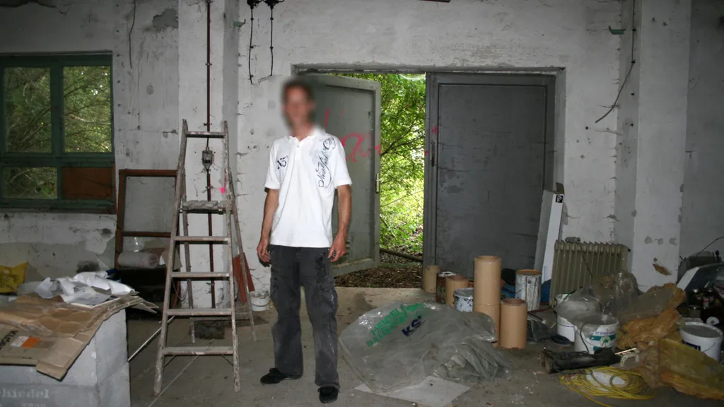 4. Christian_B - BLURRED (1).jpg