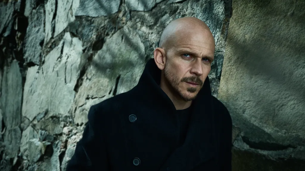 Wallander - Gustaf Skarsgård
