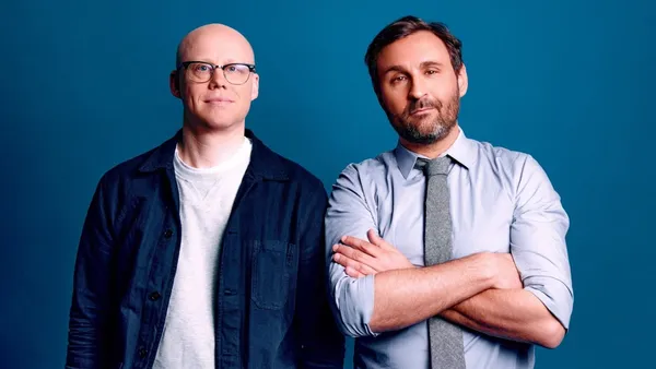 Slutdebattens programledare Johar Bendjelloul och Micke Sjödell