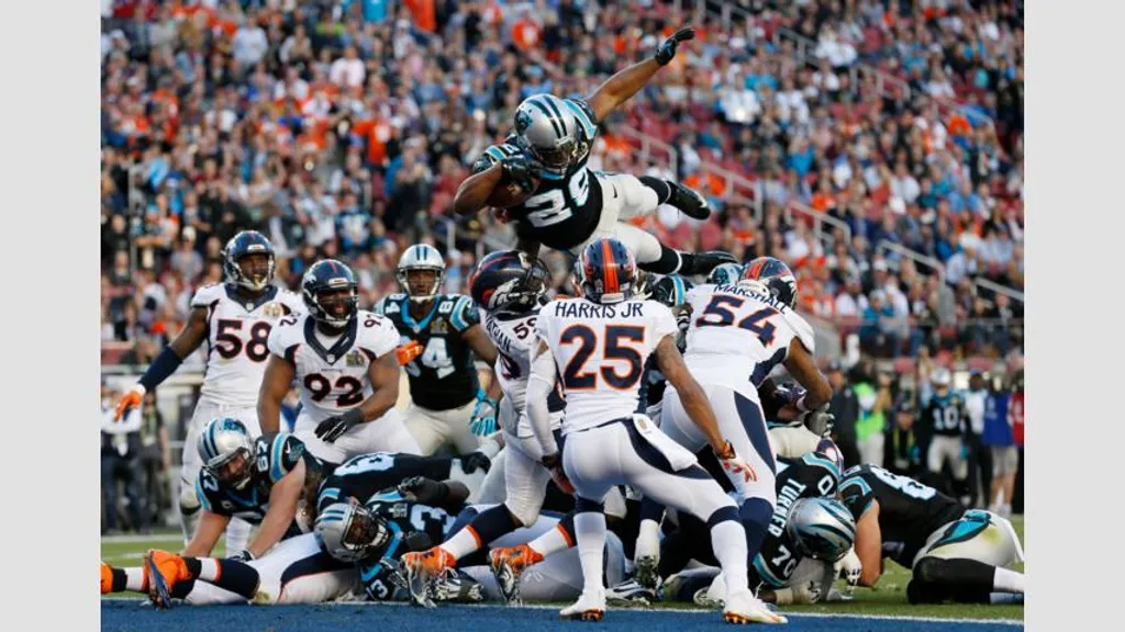 Förlänger avtalet med NFL