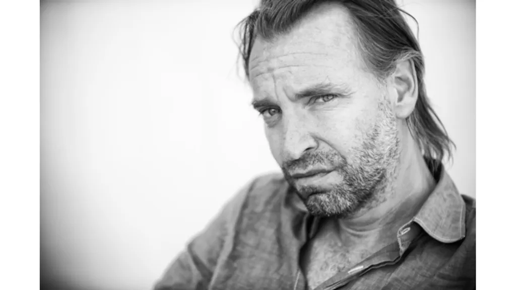 Måns Mårlind (Bron) skaparen av "Shadowplay"