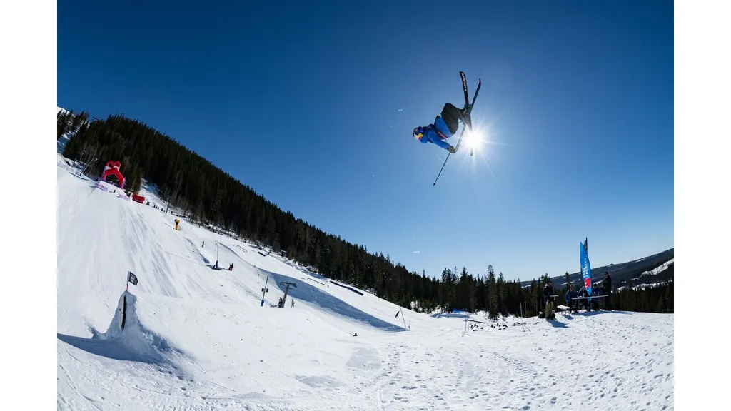 SM i snowboard och freeski