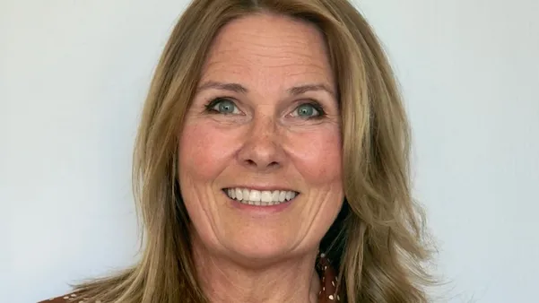 Maria Mowbray färg_4716.jpeg