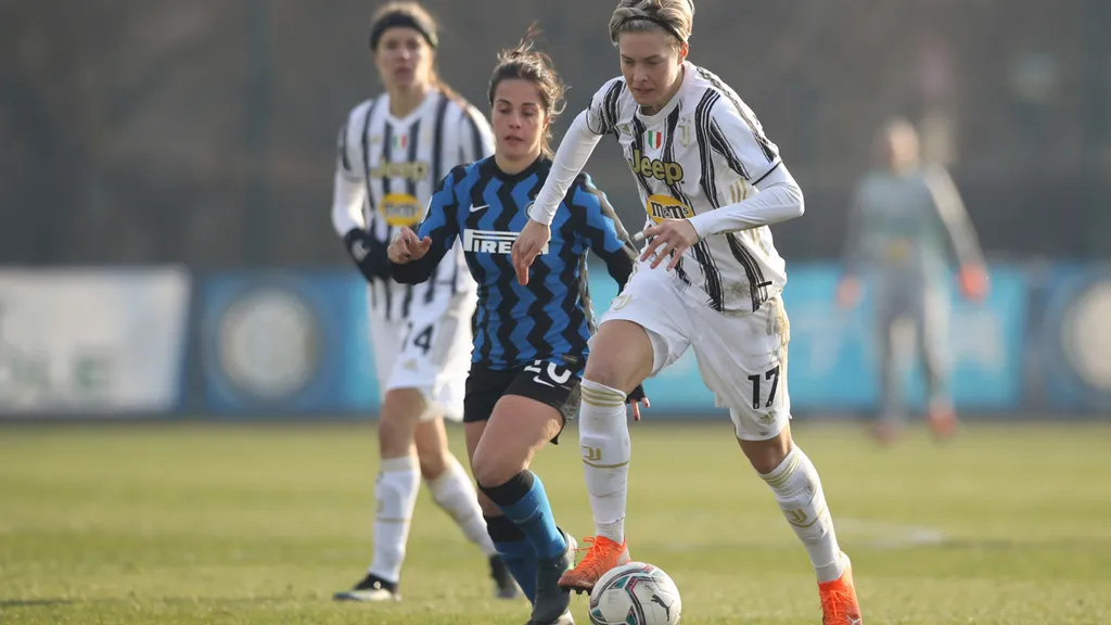 Lina Hurtig.jpg