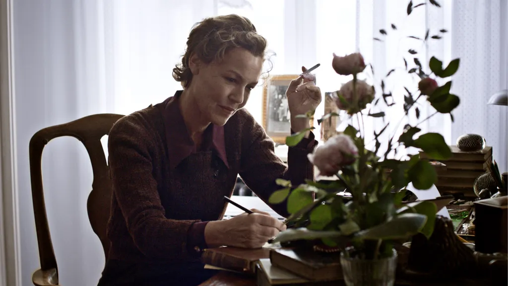 Drømmeren_Karen Blixen bliver til_ Connie Nielsen_Photo by Aske Alexander Foss.jpeg