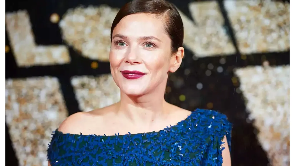 Anna Friel.jpg