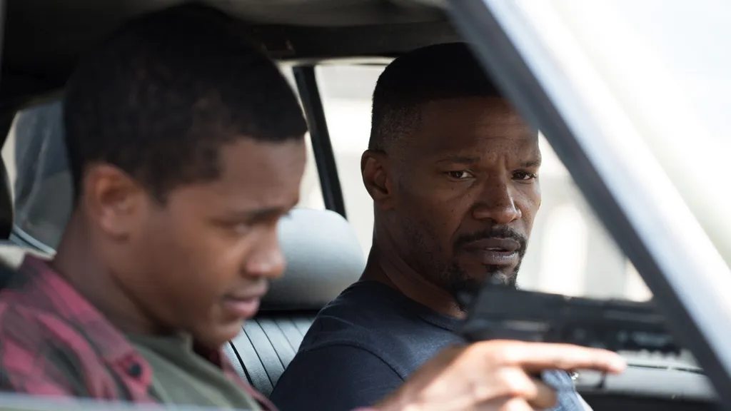 SLEEPLESS_Stills_10.jpg