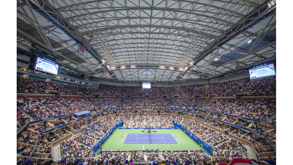 Carlos Alcaraz (Spain) takes on Casper Ruud (Norway) in the 2022 US Open men's singles final (Getty Images)