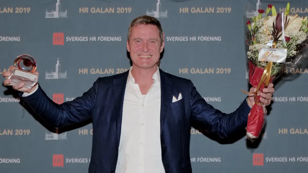 Storytels grundare och VD, Jonas Tellander, utsågs på tisdagskvällen till Sveriges HR-profil 2019. Foto: Sveriges HR Förening