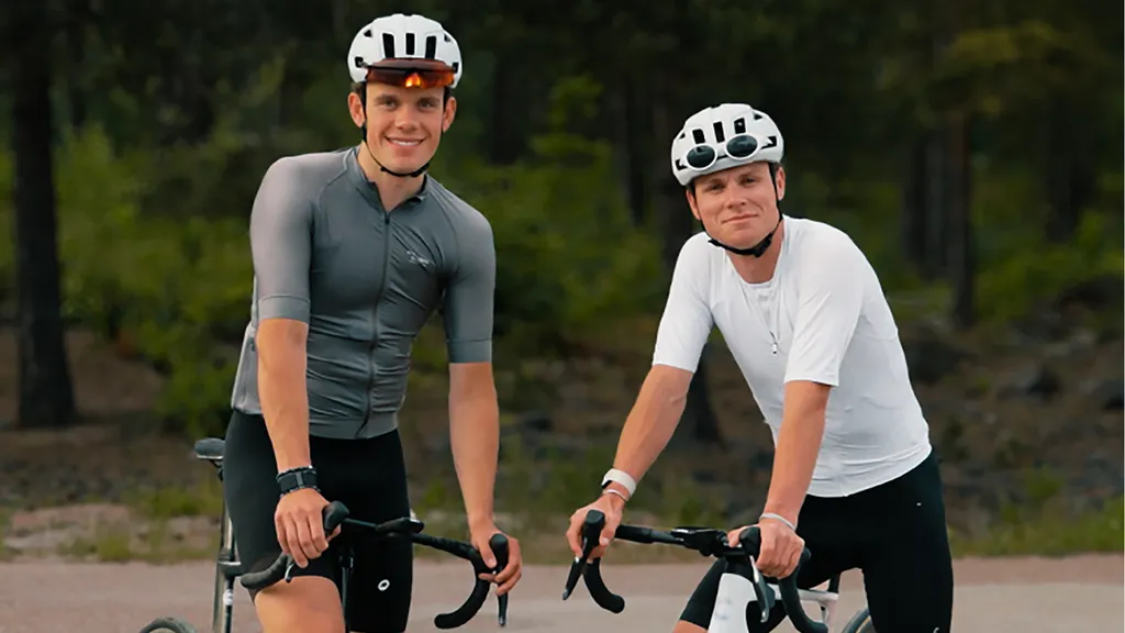 Petter och John cyklar mer än 2000 kilometer för att sprida kunskap om psykisk hälsa. Foto: Kim Ramsell och Max Fallenius