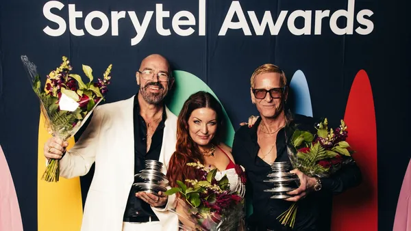 Leffe Grimwalker, Caroline Grimwalker och Jonas Malmsjö, vinnare i kategori Spänning.