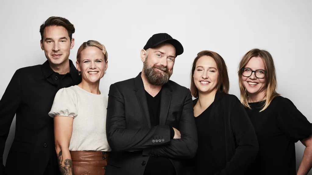 Storytels kommunikationsavdelning: Mattias Hagenström, Therese Lindström, Dan Panas, Sandra Olt och Tiina Nevala. Foto: Magnus Ragnvid