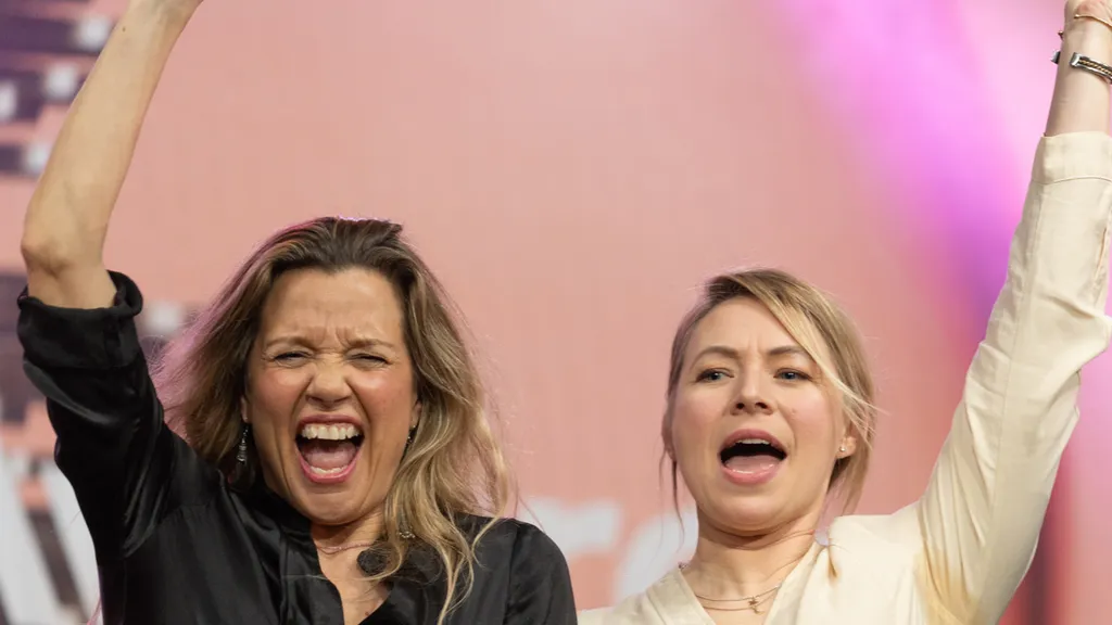 Emma Hamberg och Frida Hallgren. Storytel Awards 2022. Joey Dahl/Storytel
