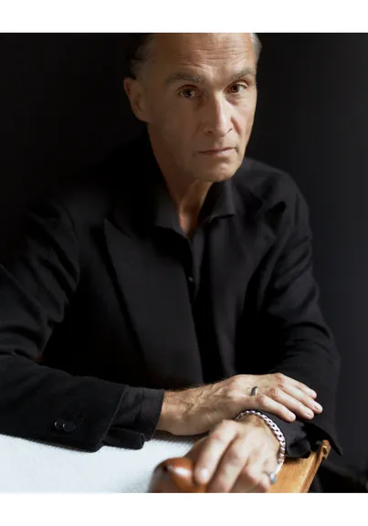 Aris Fioretos