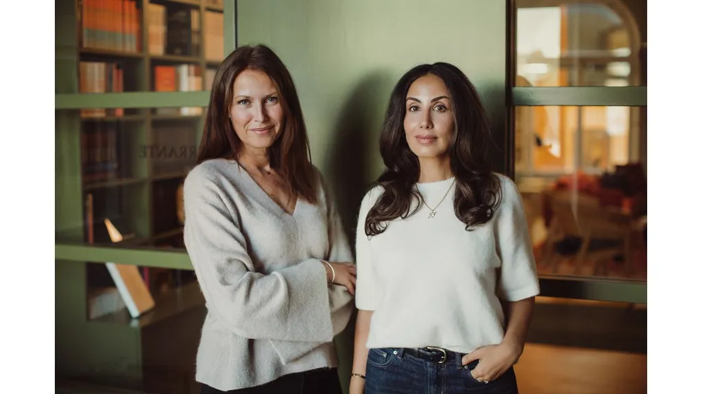 Jenny Edh Jansen ny marknadschef för Rabén & Sjögren (t v) och Sara Dobareh, ny kommunikationschef för Norstedts (t h)