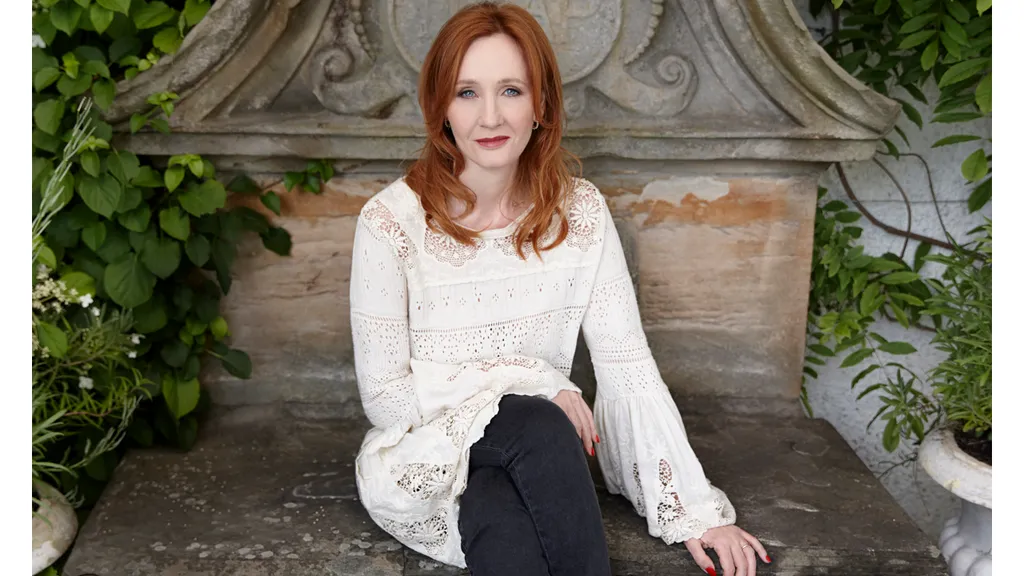 J.K. Rowling 
