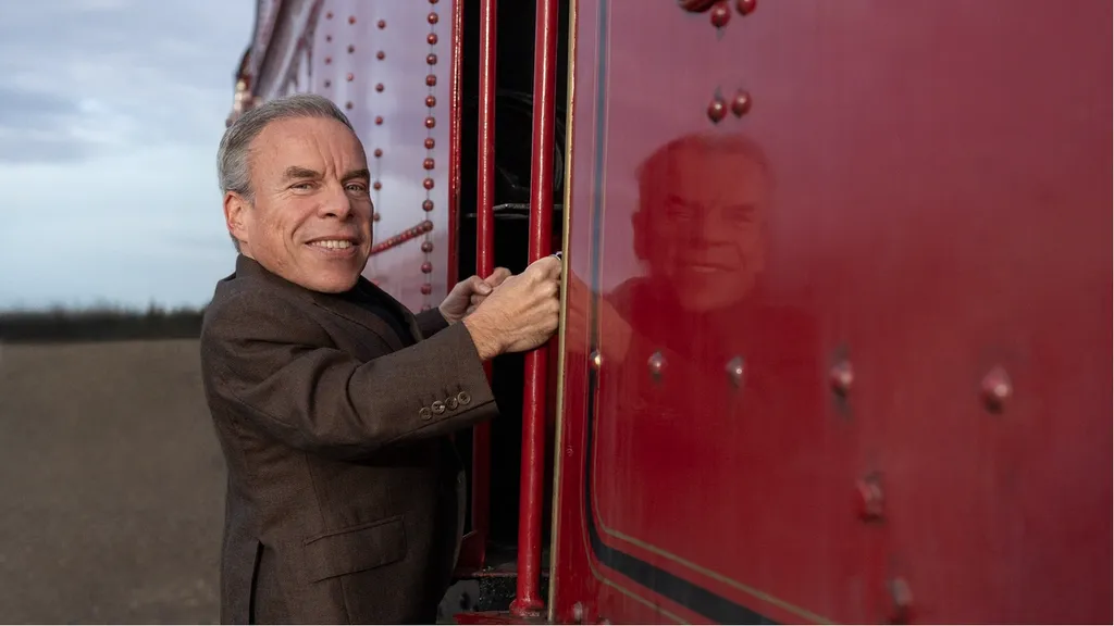 Warwick Davis als Professor Flitwick