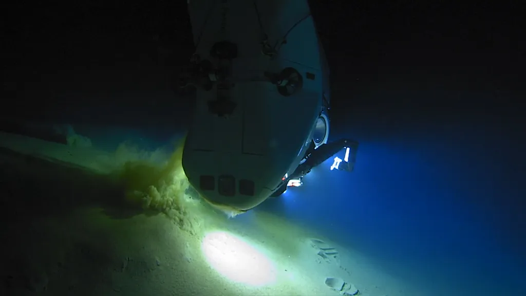 Das High-Tech-Tauchboot “Limiting Factor” im Einsatz