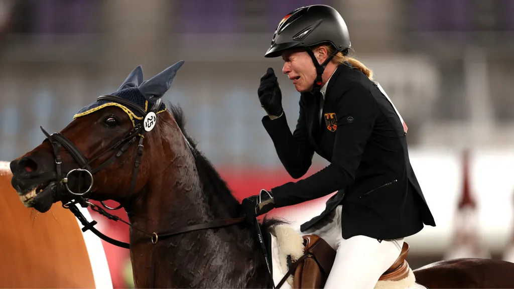 Annika Schleu auf Saint Boy bei den Olympischen Spielen Tokyo 2020 (Foto: Eurosport/GettyImages)