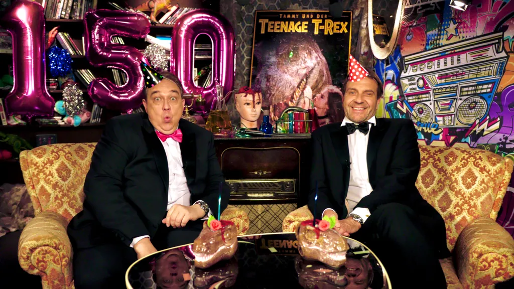 Oliver Kalkofe und Peter Rütten feiern #SchleFaZ150 (Foto: Theo Späthe)