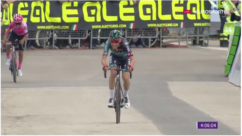 Lennard Kämna (BORA-hansgrohe) - Foto: Eurosport