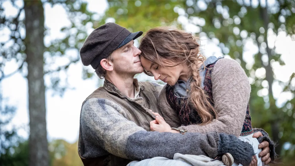 Gustaf Skarsgård & Lisa Carlehed