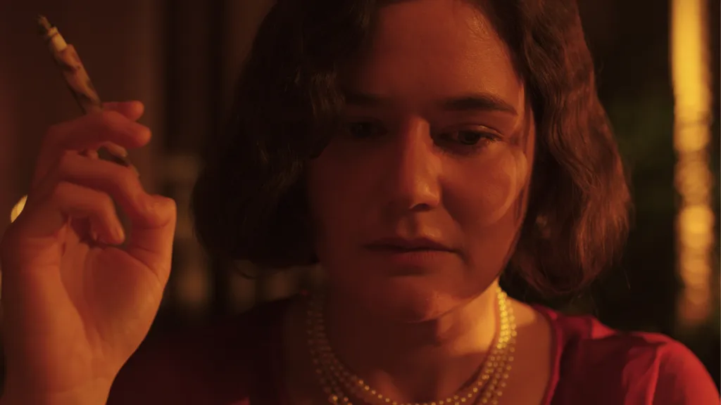 Asta Kamma August in Burn all my letters