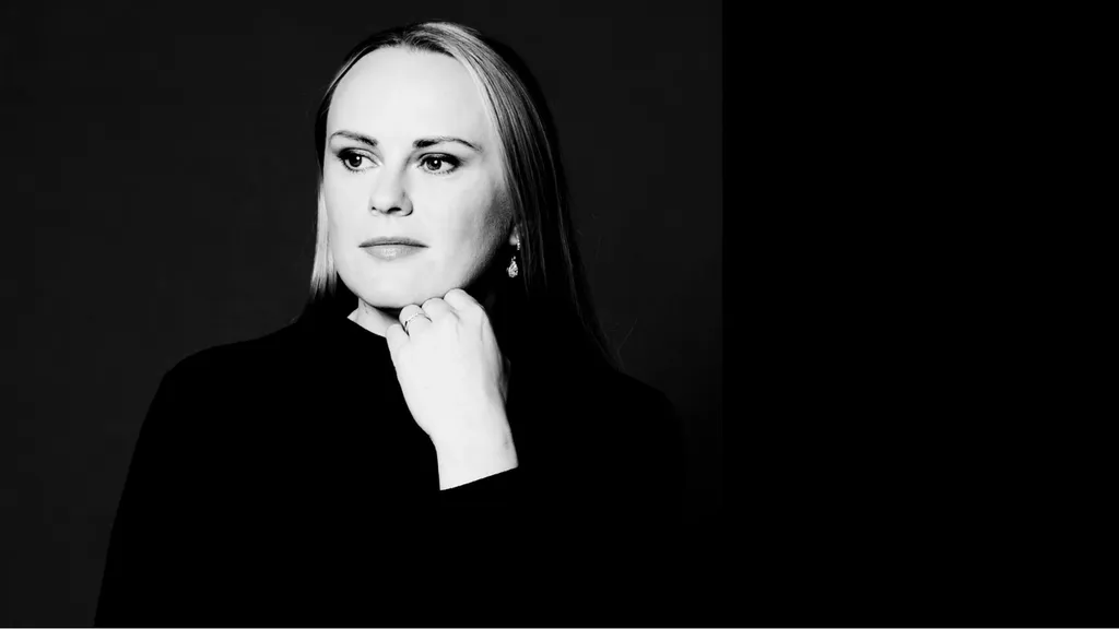 Hugrún Björnsdóttir höfundur