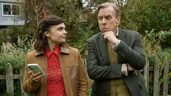Gwyneth Keyworth (Janie Mallowan) and Timothy Spall (John Chapel) - Death Valley S2