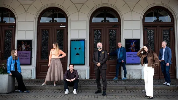 Utfrågarna vid slutdebatt i Göteborg: fr.v. Linnea Rönnqvist (GP) Fanny Wijk (GP) Kalle Berg (GP), Teddy Pankowski (SR), Henrik Krusvaal (SVT) Josefin Marjomaa (SVT) och Arne Larsson(GP)