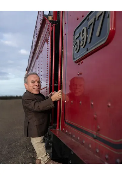 Warwick Davis