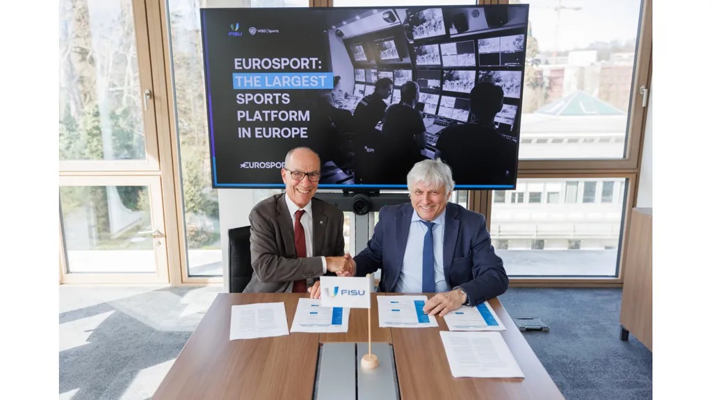 (L-R) Leonz Eder, FISU President & Eric Saintrond, FISU Secretary General