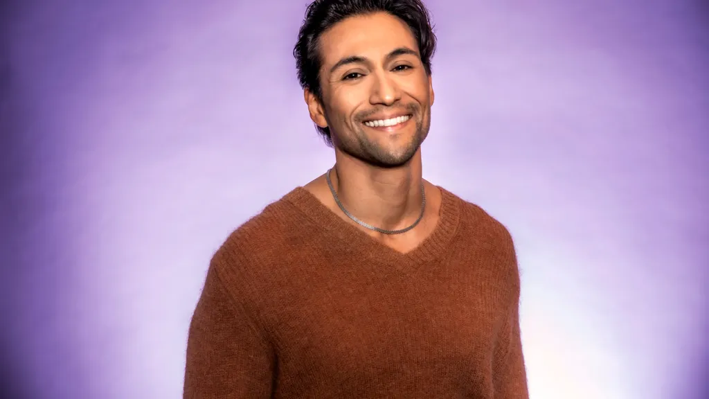 ALVARO ESTRELLA.jpg