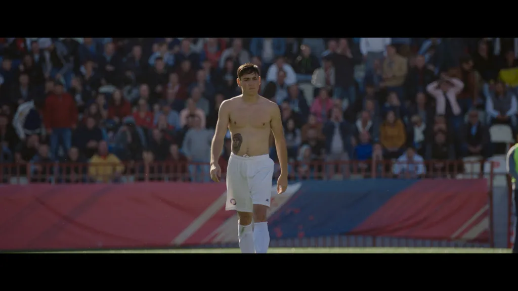01_BetaFilm_Golden_Boy_S01E01_copyright__Luka_Milicevic.tif