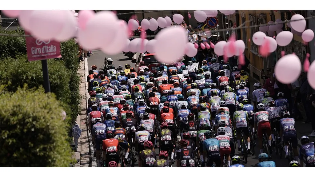giro_fans.jpeg