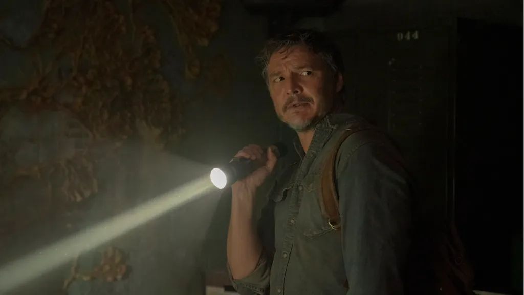 Pedro Pascal - Liane Hentscher_HBO (1).jpg
