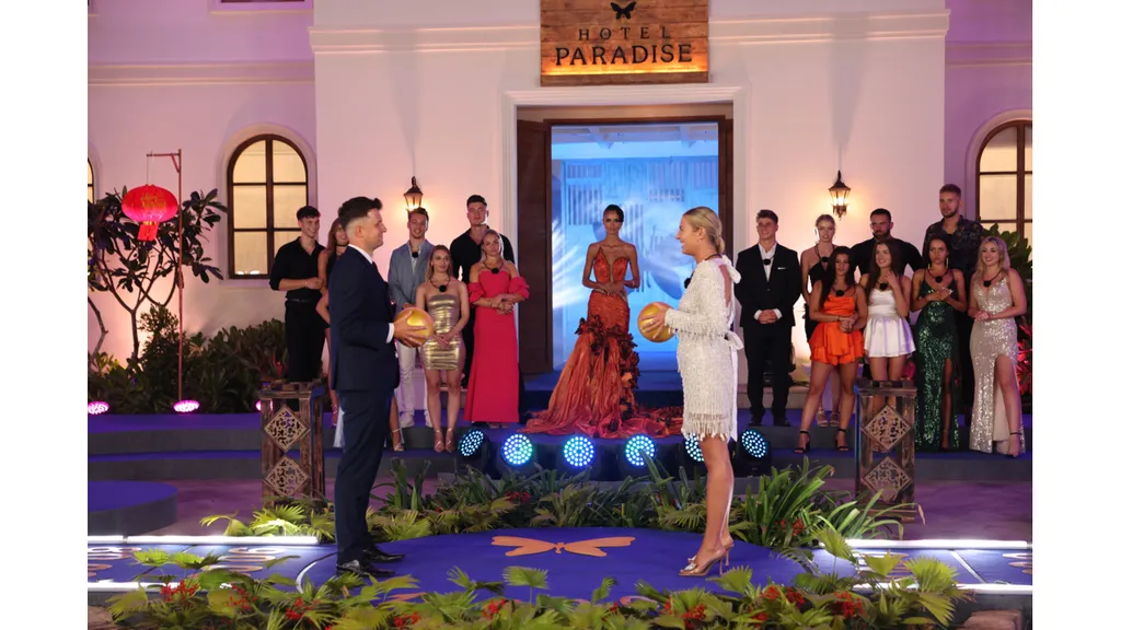 Hotel Paradise 8 FINAŁ