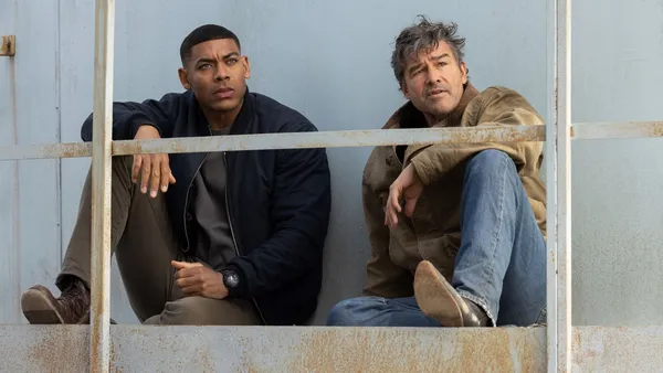 aaron-pierre-kyle-chandler (1).jpg