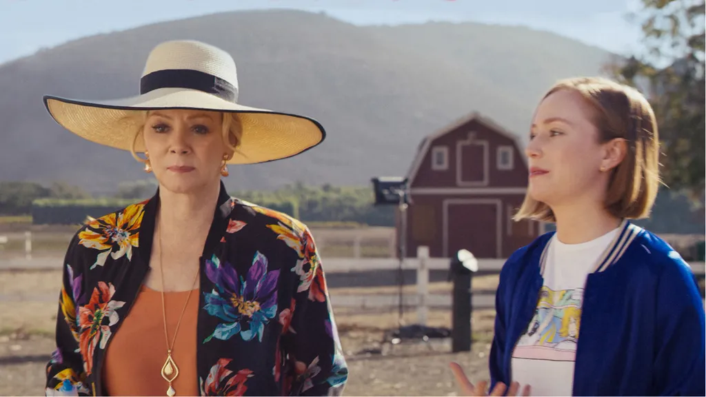 jean-smart-hannah-einbinder_0.jpg
