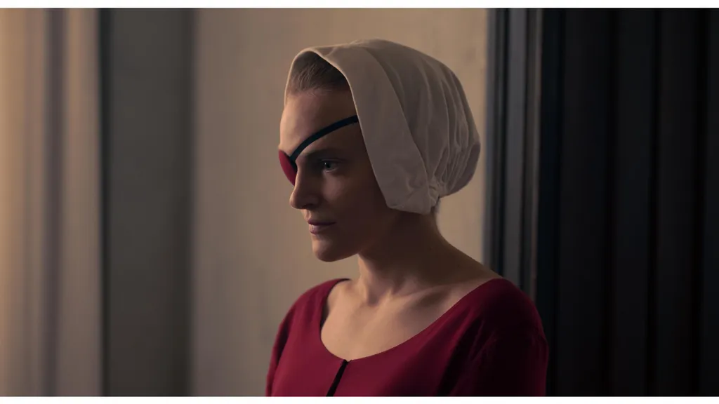 Povestea slujitoarei 2