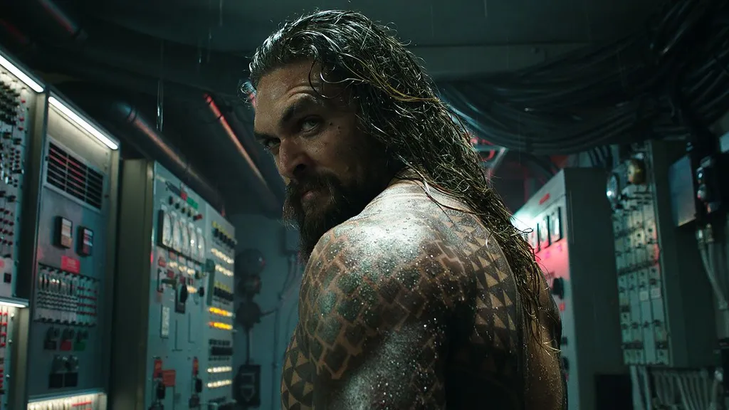 Warner TV diciembre 2025.jpg