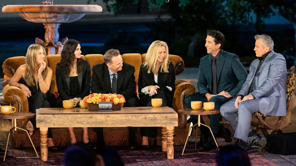 FRIENDS THE REUNION en Warner TV.jpg