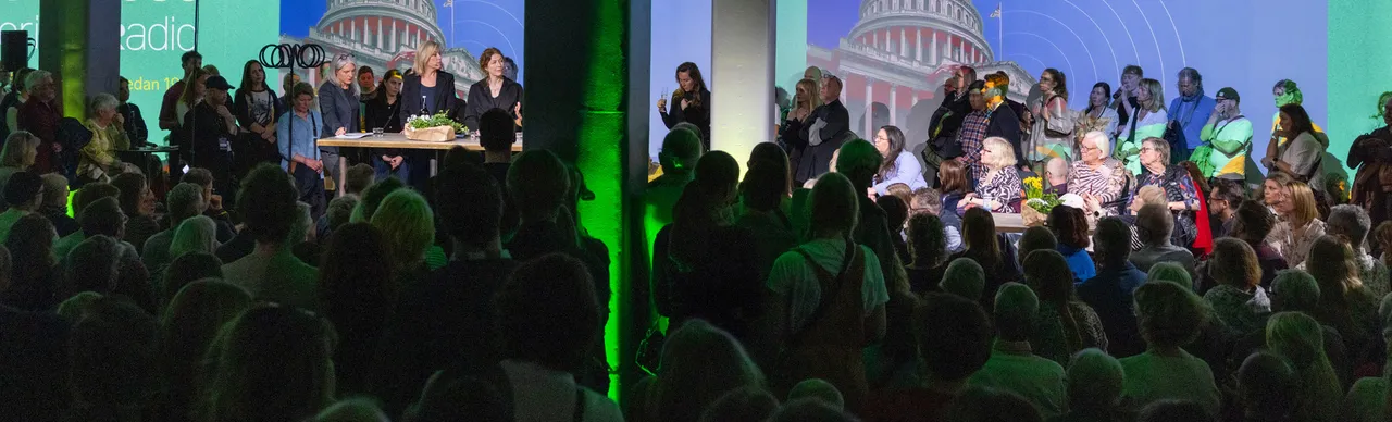 USApodden sänder live inför publik på poddfest.