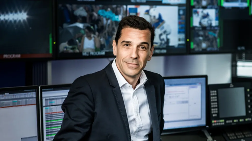 LAURENT PRUD’HOMME SENIOR VICE PRESIDENT RIGHTS ACQUISITIONS & SYNDICATION