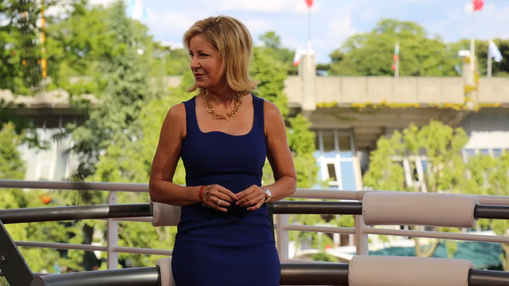 CHRIS EVERT, EUROSPORT TENNIS EXPERT